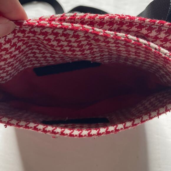 Kavu Red Houndstooth Print Crossbody Bag Casual Everyday Lightweight - Picture 6 of 7